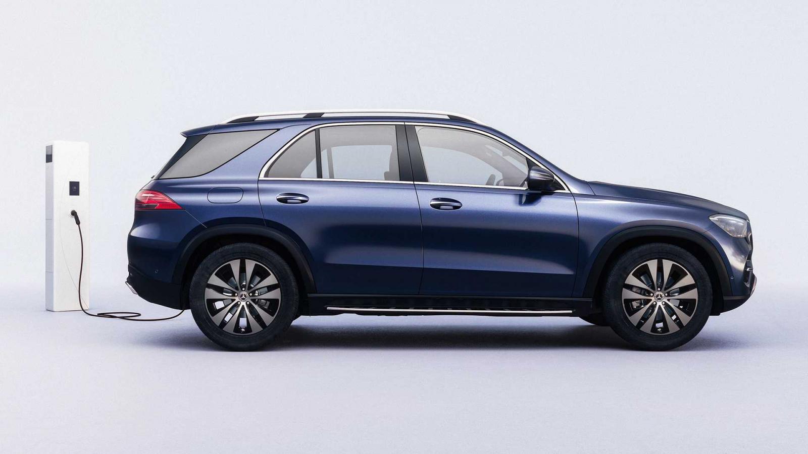 Πρεμιέρα για την ανανεωμένη Mercedes GLE με νέα PHEV έκδοση 